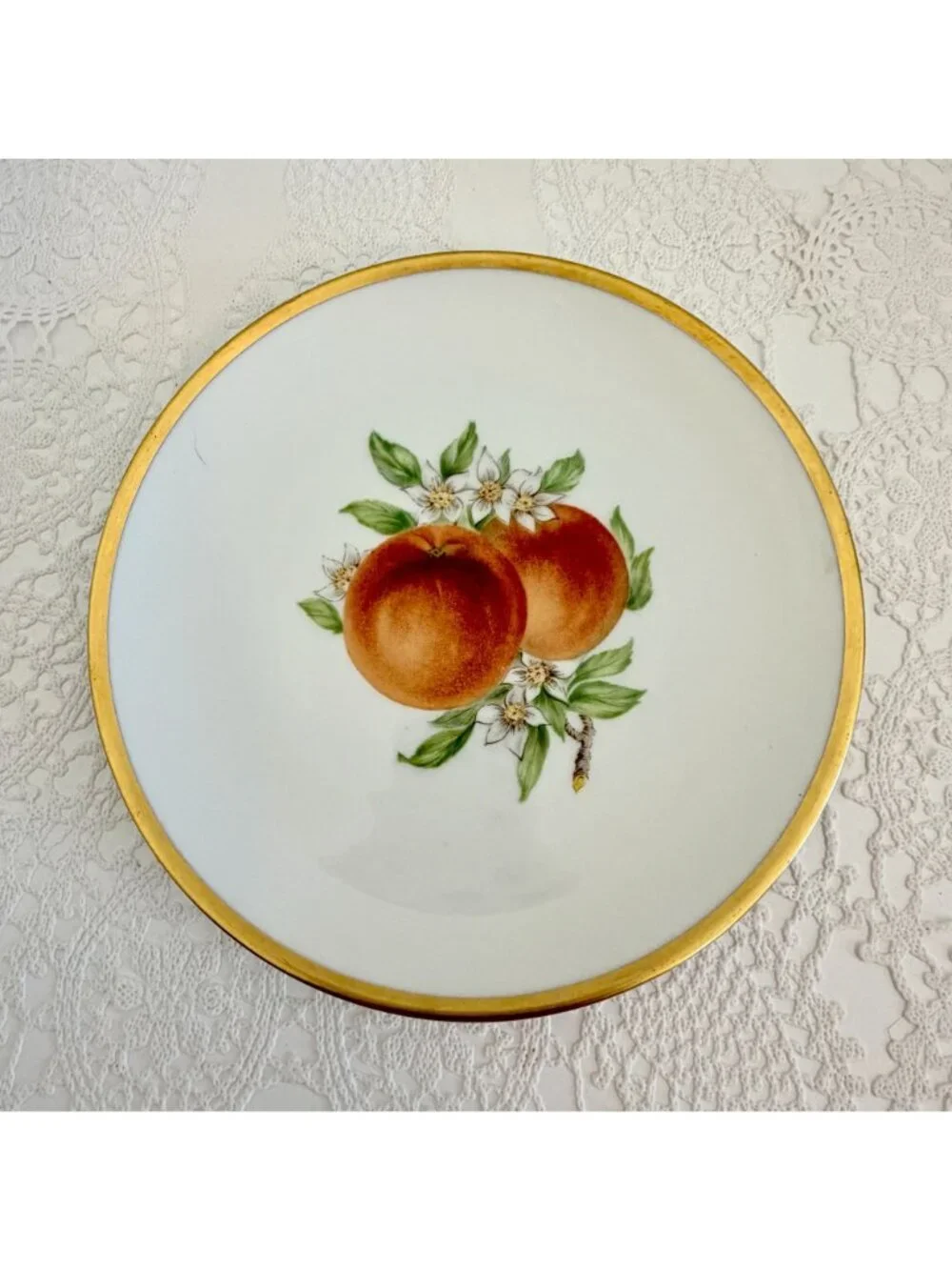 Hutschenreuther Selb Pasco Germany 2 Fruit Plates Gold Rim Strawberries Peaches